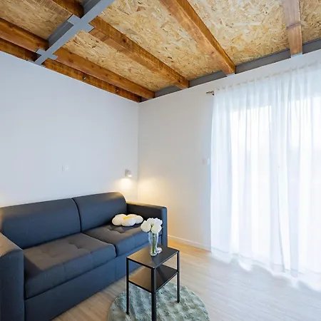 Yasmin & Viola Apartman *