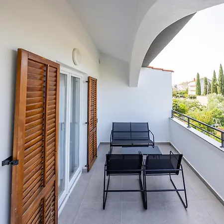Apartament Yasmin & Viola Zadar