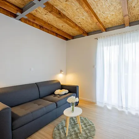 Yasmin & Viola Apartman